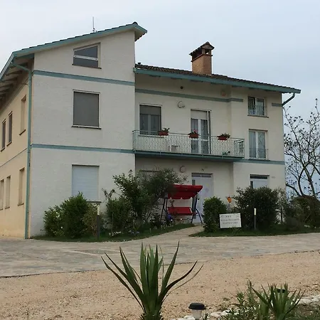 B&B Villa Ceccarini Fonte D'Oro Frühstückspension 2*