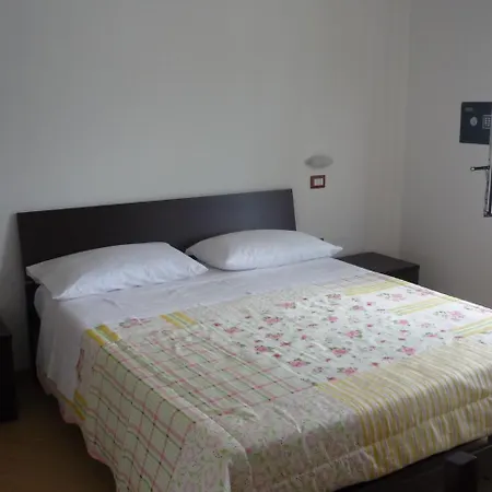 B&B Villa Ceccarini Fonte D'Oro Frühstückspension